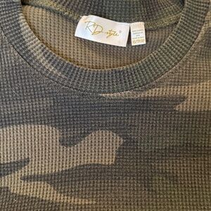 RD Style Camouflage Sweater - Green and Brown